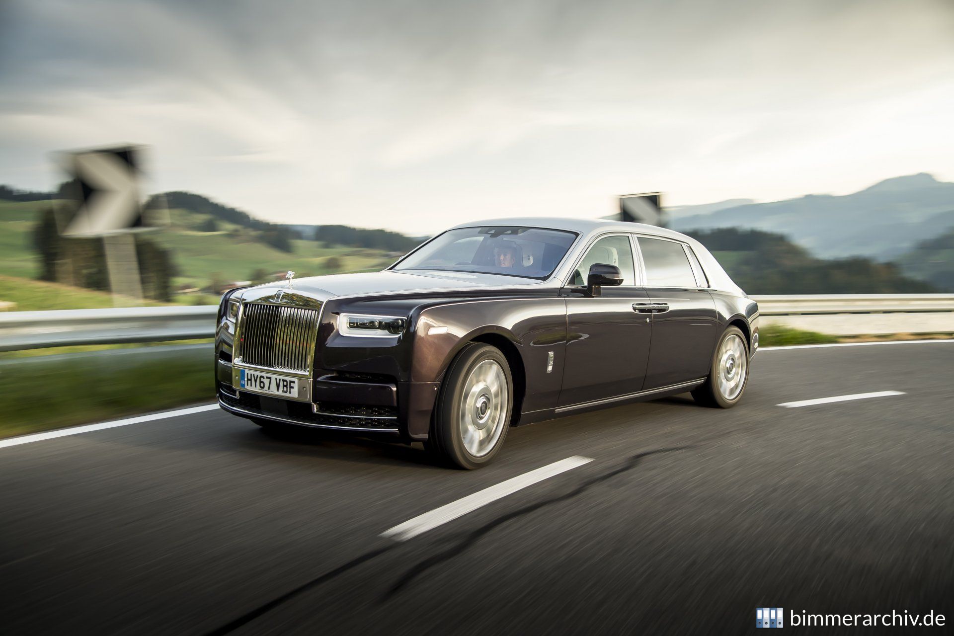 Rolls-Royce Phantom VIII - Extended Wheelbase