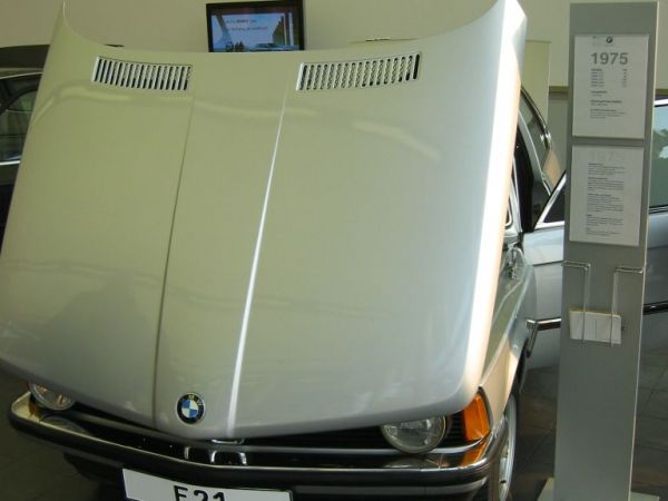 BMW 3 Series (1975)